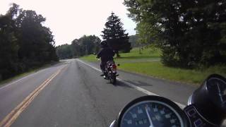 1975 Yamaha RD250 vs 1975 Honda CB400F [upl. by Safire]