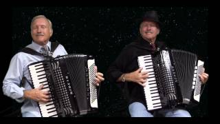 French Accordion Medley Valse Musette Gracieuzette La Petit BoumLee Terry Meisinger [upl. by Rodmur]