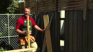 How To Fix A Fence Paling  DIY At Bunnings [upl. by Shirleen850]