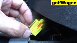 Skoda Octavia 2 airbag light reset [upl. by Atikam]