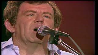 Paddy Reilly  Deportees Live at the National Stadium Dublin 1983 [upl. by Robin]